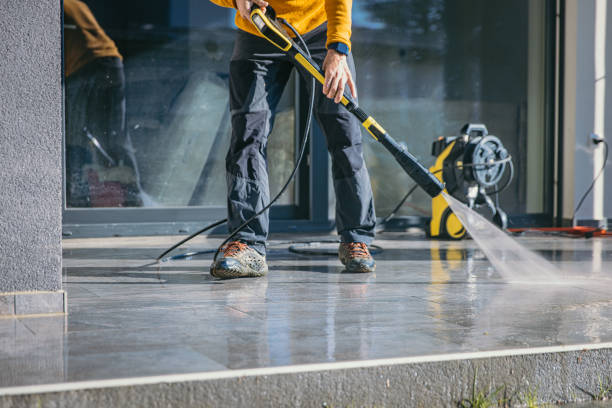 Best Sidewalk and Walkway Cleaning  in Pelham Manor, NY